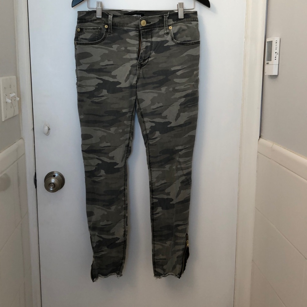 Camo jeans